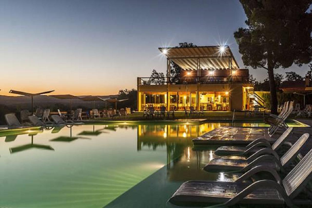 Balcón Del Río, De Campo Y Hotel